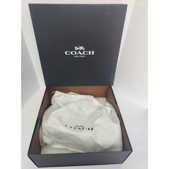 Coach Hampton Signature Canvas Gold Satchel F11062 NWT - Picture 13 of 13